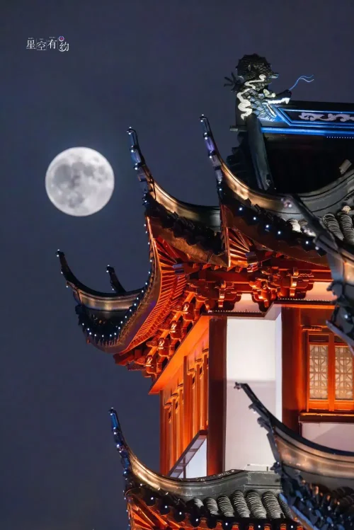 “超级月亮”,准备观赏(图1) 当中秋遇上“超级月亮”,会擦出怎样的火花?(图1)