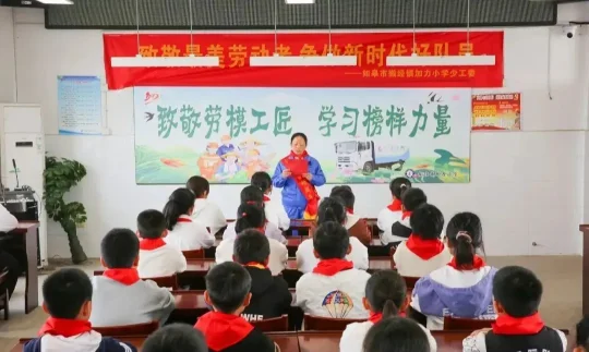 2000!10000!50000!中共中央、国务院最新部署!(图2) 2000!10000!50000!中共中央、国务院最新部署!(图1)