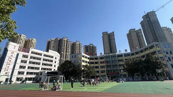学校简介(图1) 关于我们 (图1)