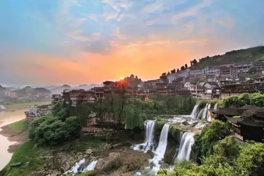 凤凰和永顺！湘西州第二届、第三届旅发大会承办地确定了！(图4)