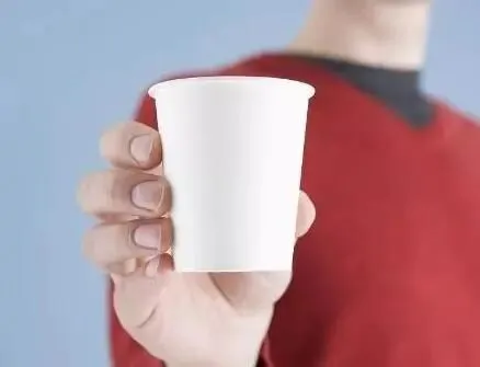 生活常识-我用4招辨别一次性纸杯好坏(图4) 生活常识-我用4招辨别一次性纸杯好坏(图1)