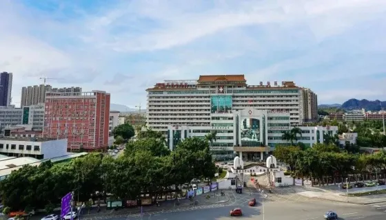 中山一院这5位专家常驻开平市中心医院，家门口即享顶尖诊疗！